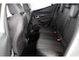 Peugeot e-2008 EV GT 50 kWh SOH 100% Panoramadak Stoelverwarming Achteruitrijcamera