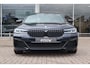 BMW 5-Serie 520i 184pk Business Edition Plus M-Sport | Leder | Stoelmemory | Laser LED Koplampen | Camera | Carplay