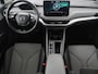Skoda Enyaq iV 60 | SOH 93,0% | Half leder | Cruise control | Carplay | Climate control | Lane assist | Park assist | Trekhaak | Sfeerverlichting | Navigatie | Bluetooth