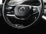 Skoda Enyaq iV 60 | SOH 93,0% | Half leder | Cruise control | Carplay | Climate control | Lane assist | Park assist | Trekhaak | Sfeerverlichting | Navigatie | Bluetooth