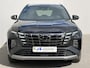 Hyundai Tucson 1.6 T-GDI PHEV N Line 4WD / SOH 100% / Fabrieksgarantie tot 05-2027 / Dealer onderhouden / Trekgewicht 1.350 kg / Stuur- Stoel & Achterbank verwarming / Rondomzicht camera / Apple Carplay/Android Auto / Elektrische achterklep / Stoelventilatie /