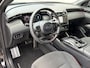 Hyundai Tucson 1.6 T-GDI PHEV N Line 4WD / SOH 100% / Fabrieksgarantie tot 05-2027 / Dealer onderhouden / Trekgewicht 1.350 kg / Stuur- Stoel & Achterbank verwarming / Rondomzicht camera / Apple Carplay/Android Auto / Elektrische achterklep / Stoelventilatie /