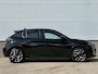 Peugeot 208 Hybrid Automaat GT | Panoramadak | Navigatie | Parkeersensoren | 10 '' Scherm | achteruitrijcamera | Interieur Verlichting | Keyless Entry |