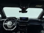Peugeot 208 Hybrid Automaat GT | Panoramadak | Navigatie | Parkeersensoren | 10 '' Scherm | achteruitrijcamera | Interieur Verlichting | Keyless Entry |