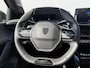 Peugeot 208 Hybrid Automaat GT | Panoramadak | Navigatie | Parkeersensoren | 10 '' Scherm | achteruitrijcamera | Interieur Verlichting | Keyless Entry |