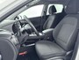 Hyundai Kona Electric EV FASHION 64 kWh | DODEHOEK DETECTIE | PDC | 3 FASE | WARMTEPOMP | CAMERA | CLIMA | CRUISE ADAPT. | NAVI | PRIVACY GLASS | DAKRAILING | APPLE CAR PLAY & ADROID AUTO |
