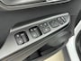 Hyundai Kona Electric EV FASHION 64 kWh | DODEHOEK DETECTIE | PDC | 3 FASE | WARMTEPOMP | CAMERA | CLIMA | CRUISE ADAPT. | NAVI | PRIVACY GLASS | DAKRAILING | APPLE CAR PLAY & ADROID AUTO |