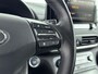 Hyundai Kona Electric EV FASHION 64 kWh | DODEHOEK DETECTIE | PDC | 3 FASE | WARMTEPOMP | CAMERA | CLIMA | CRUISE ADAPT. | NAVI | PRIVACY GLASS | DAKRAILING | APPLE CAR PLAY & ADROID AUTO |