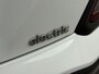 Hyundai Kona Electric EV FASHION 64 kWh | DODEHOEK DETECTIE | PDC | 3 FASE | WARMTEPOMP | CAMERA | CLIMA | CRUISE ADAPT. | NAVI | PRIVACY GLASS | DAKRAILING | APPLE CAR PLAY & ADROID AUTO |