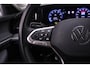 Volkswagen Passat Variant Business 1.5 eTSI 150pk DSG Automaat Trekhaak, Adaptive cruise control, Navigatie, Achteruitrijcamera, LED koplampen, Stoelverwarming, App connect