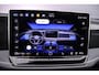 Volkswagen Passat Variant Business 1.5 eTSI 150pk DSG Automaat Trekhaak, Adaptive cruise control, Navigatie, Achteruitrijcamera, LED koplampen, Stoelverwarming, App connect