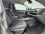 Jeep Avenger Summit 54 kWh | Carplay | Camera | 18 inch Velgen