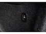 Volvo XC40 2.0 B4 Plus Black Edition | Trekhaak | Harman Kardon Audio | Panoramadak | Achteruitrijcamera | Parkeersensoren | Keyless Entry | Elektrische Achterklep | Elektrisch Verstelbare Voorstoelen | Stoelverwarming | Cruise Control Adaptief | BLIS | Google Navigatie | Apple Carplay | Android Auto | Lichtmetalen Velgen 20 inch