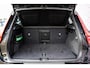 Volvo XC40 2.0 B4 Plus Black Edition | Trekhaak | Harman Kardon Audio | Panoramadak | Achteruitrijcamera | Parkeersensoren | Keyless Entry | Elektrische Achterklep | Elektrisch Verstelbare Voorstoelen | Stoelverwarming | Cruise Control Adaptief | BLIS | Google Navigatie | Apple Carplay | Android Auto | Lichtmetalen Velgen 20 inch