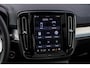 Volvo XC40 2.0 B4 Plus Black Edition | Trekhaak | Harman Kardon Audio | Panoramadak | Achteruitrijcamera | Parkeersensoren | Keyless Entry | Elektrische Achterklep | Elektrisch Verstelbare Voorstoelen | Stoelverwarming | Cruise Control Adaptief | BLIS | Google Navigatie | Apple Carplay | Android Auto | Lichtmetalen Velgen 20 inch