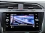 Volkswagen Tiguan 1.4 TSI eHybrid R-Line | Pano dak | Navigatie | Camera | Elek Achterklep | Head Up Display | 20" | ACC |
