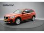 BMW X1 sDrive18i Business Edition Automaat - Carplay, Camera, Headup Display, Cruise