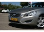 Volvo V60 1.6 T3 Momentum / afn. trekhaak / cruise / pdc / stoelv.