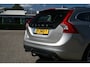 Volvo V60 1.6 T3 Momentum / afn. trekhaak / cruise / pdc / stoelv.