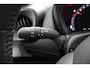 Toyota Aygo X 1.0 VVT-i S-CVT Play | Automaat | LAGE KM-STAND | Parkeer camera  | Apple Carplay & Andriod Auto |