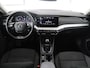 Skoda Octavia Combi 1.5 TSI First Edition | Stoelverwarming | Cruise control | Carplay | Sfeerverlichting | Camera | Parkassist | Climate control | Virtueel dashboard | Elektrische achterklep | 18" velgen