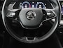 Skoda Octavia Combi 1.5 TSI First Edition | Stoelverwarming | Cruise control | Carplay | Sfeerverlichting | Camera | Parkassist | Climate control | Virtueel dashboard | Elektrische achterklep | 18" velgen