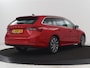 Skoda Octavia Combi 1.5 TSI First Edition | Stoelverwarming | Cruise control | Carplay | Sfeerverlichting | Camera | Parkassist | Climate control | Virtueel dashboard | Elektrische achterklep | 18" velgen
