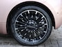 Fiat 500 La Prima 42 kWh | Panoramadak | Lederen bekleding | AppleCarPlay/Android | Navigatie | Camera | Parkeersensoren