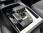 Audi Q5 55 TFSI e S edition Competition FACELIFT 367pk Luchtvering / Trekhaak / Panoramadak