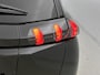Peugeot e-2008 SUV EV GT Pack 50 kWh 136pk | Accu 92% | Navigatie | Panoramisch schuif-kanteldak | Lederen sportstoelen | Achteruitrijcamera | Stoelverwarming | Full Led koplampen | 3D Cockpit | Keyless | Parkeersensoren v+a | Adaptieve Cruise Control | Dodehoeksensor | Apple Carplay / Android Auto | DAB+ radio | Draadloze telefoonlader | Donker getint glas | 18" lichtmetalen velgen |