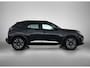 Peugeot e-2008 SUV EV GT Pack 50 kWh 136pk | Accu 92% | Navigatie | Panoramisch schuif-kanteldak | Lederen sportstoelen | Achteruitrijcamera | Stoelverwarming | Full Led koplampen | 3D Cockpit | Keyless | Parkeersensoren v+a | Adaptieve Cruise Control | Dodehoeksensor | Apple Carplay / Android Auto | DAB+ radio | Draadloze telefoonlader | Donker getint glas | 18" lichtmetalen velgen |