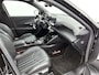 Peugeot e-2008 SUV EV GT Pack 50 kWh 136pk | Accu 92% | Navigatie | Panoramisch schuif-kanteldak | Lederen sportstoelen | Achteruitrijcamera | Stoelverwarming | Full Led koplampen | 3D Cockpit | Keyless | Parkeersensoren v+a | Adaptieve Cruise Control | Dodehoeksensor | Apple Carplay / Android Auto | DAB+ radio | Draadloze telefoonlader | Donker getint glas | 18" lichtmetalen velgen |