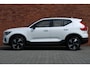 Volvo EX40 Single Motor Extended Range Plus 82 kWh | Trekhaak | Warmtepomp | Premium audio by Harman Kardon | Stoel-/ stuurwielverwarming | Apple carplay/Android auto | Adaptieve cruise control | Keyless