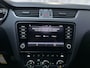 Skoda Octavia Combi 1.5 TSI 150pk DSG Greentech Business Edition Leder-Stof Trekhaak Stoelverwarming Navigatie App-Connect DAB+