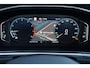Volkswagen T-Roc 1.0 TSI 110pk Life | Trekhaak | Navigatie | Climatronic