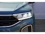Volkswagen T-Roc 1.0 TSI 110pk Life | Trekhaak | Navigatie | Climatronic