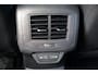 Volkswagen T-Roc 1.0 TSI 110pk Life | Trekhaak | Navigatie | Climatronic