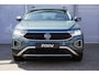 Volkswagen T-Roc 1.0 TSI 110pk Life | Trekhaak | Navigatie | Climatronic