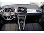 Volkswagen T-Roc 1.0 TSI 110pk Life | Trekhaak | Navigatie | Climatronic