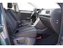 Volkswagen T-Roc 1.0 TSI 110pk Life | Trekhaak | Navigatie | Climatronic