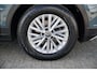 Volkswagen T-Roc 1.0 TSI 110pk Life | Trekhaak | Navigatie | Climatronic