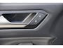 Volkswagen T-Roc 1.0 TSI 110pk Life | Trekhaak | Navigatie | Climatronic