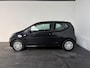 Volkswagen Up! 1.0 move up! Airco. Navi!