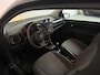 Volkswagen Up! 1.0 move up! Airco. Navi!