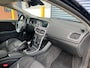 Volvo V40 1.6 T2 120 PK Momentum Half lederen bekleding  Navi  PDC Onderhoudshistory