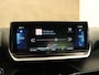 Peugeot e-208 EV Allure Pack 50 kWh - ORIGINEEL NEDERLANDSE AUTO - ACHTERUITRIJCAMERA - APPLE CARPLAY/ANDROID AUTO - CLIMATE CONTROL - DRAADLOZE TELEFOONLADER - CRUISE CONTROL - PARKEERSENSOREN ACHTER - EXTRA GETINT GLAS