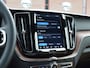 Volvo XC60 T6 Recharge AWD Plus Dark | Trekhaak | SOH 100%