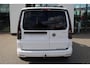 Volkswagen Caddy Maxi Cargo Flexible 1.5 TSI Flexible eHybrid Limited Edition 115PK / 85kW, Dodehoekdetectie (Side Assist), adaptieve cruise control (ACC), elektrisch verstel-, verwarm- en inklapbare buitenspiegels, achteruitrijcamera (Rear View), parkeersensoren voor en achter (PDC), trekhaak, navigatie, Apple Carplay & Android Auto, DAB+, verwarmbare voorstoelen, keyless start, 17" 'Vulcano' LMV, multifunctioneel lederen stuurwiel etc.