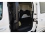 Volkswagen Caddy Maxi Cargo Flexible 1.5 TSI Flexible eHybrid Limited Edition 115PK / 85kW, Dodehoekdetectie (Side Assist), adaptieve cruise control (ACC), elektrisch verstel-, verwarm- en inklapbare buitenspiegels, achteruitrijcamera (Rear View), parkeersensoren voor en achter (PDC), trekhaak, navigatie, Apple Carplay & Android Auto, DAB+, verwarmbare voorstoelen, keyless start, 17" 'Vulcano' LMV, multifunctioneel lederen stuurwiel etc.