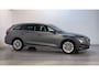 Skoda Octavia Combi 1.5 e-TSI 150pk DSG Business Edition Plus Adaptive Cruise Sfeerverlichting Navigatie